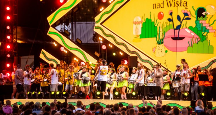 Koncert podczas Wianków nad Wisłą w Warszawie