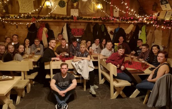 Wspólna kolacja w karczmie – wyjazd zimowy, Zakopane 2020 (luty 2020 r.)