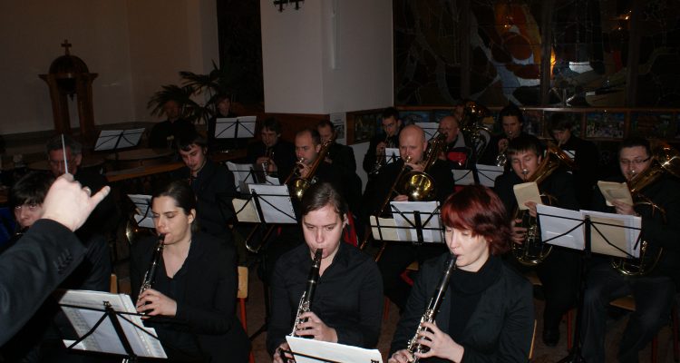 Koncert w kościele w Zakopanem podczas zimowego obozu muzycznego
