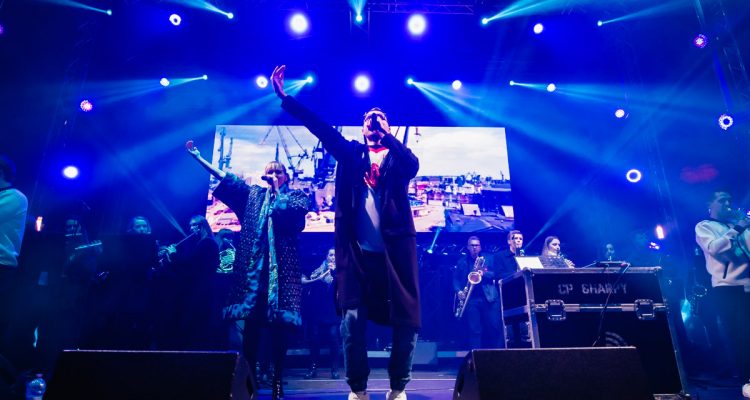 Koncert w ramach projektu REBEL BABEL podczas Festiwalu Niepodległa na Krakowskim Przedmieściu