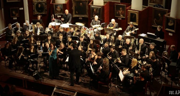 Koncert Mikołajkowy w Galerii Porczyńskich